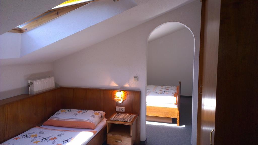 Pension Miklautz Sankt Kanzian am Klopeiner See Стая снимка
